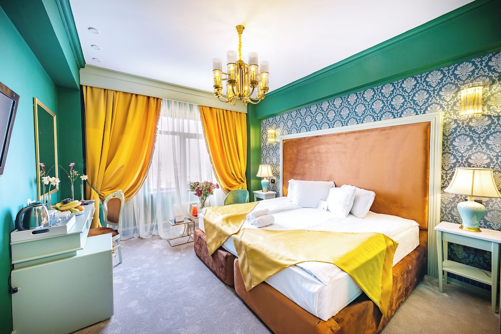 Phoenicia Grand Hotel — 4-Star Luxury Hotel in Bucharest, Romania