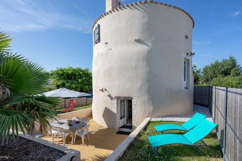 Gite La Tourette Charme Atypique — Jard Sur Mer