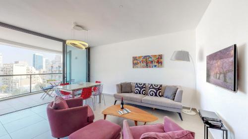 Brigth 3BR in Florentin's Complex by HolyGuest — 4-Star Luxury Hotel in Tel Aviv, Israel