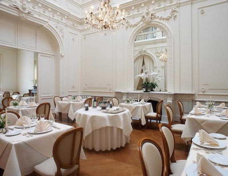 Walburg in Brugge, Belgium