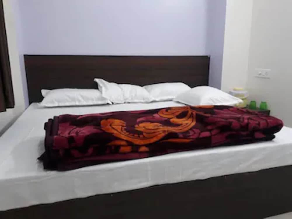 Hotel Chouhan Paradise Ajmer — Ajmer