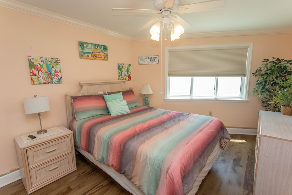 Royal Garden Resort 401 3 Bedroom Condo by Redawning - photo 7