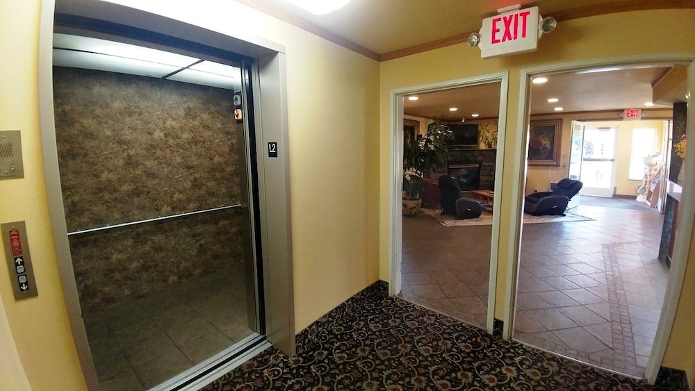 Palace Inn Suites Lincoln City - photo 20