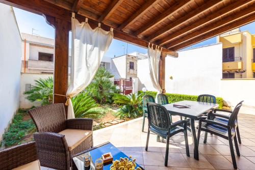 Villetta Corallo Rive del Salento — 4-Star Luxury Hotel in Porto Cesareo, Italy