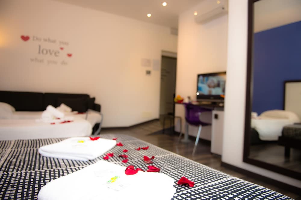 Chroma Exy - carbon neutral hotel in Rome