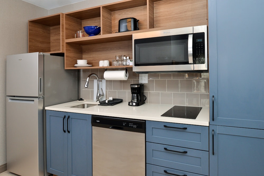 Candlewood Suites Joliet Southwest by IHG - photo 8