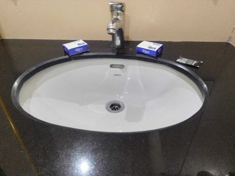 Hotel Pak Continental in Multan, Pakistan