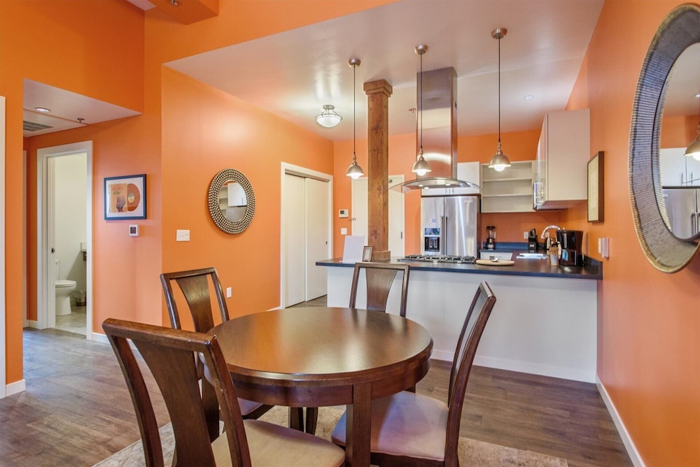 Violet Suites PDX - photo 46