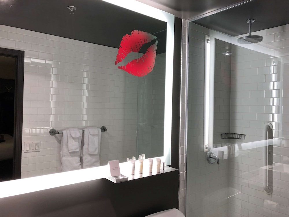 ACME Hotel Chicago Outset Collection by Hilton - photo 9