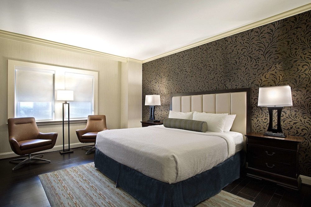 The Whitehall Houston - photo 10
