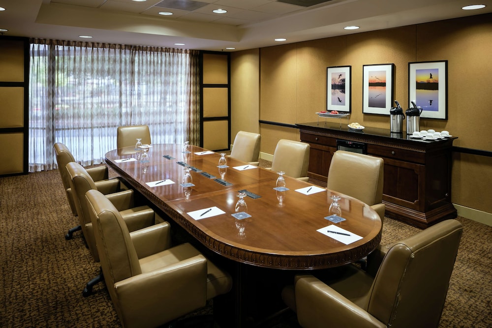 Hilton Stockton - photo 28