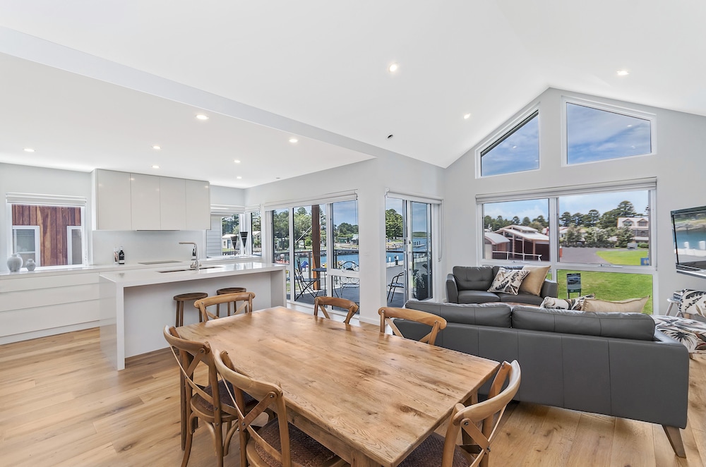 Absolute in Port Fairy, Australia