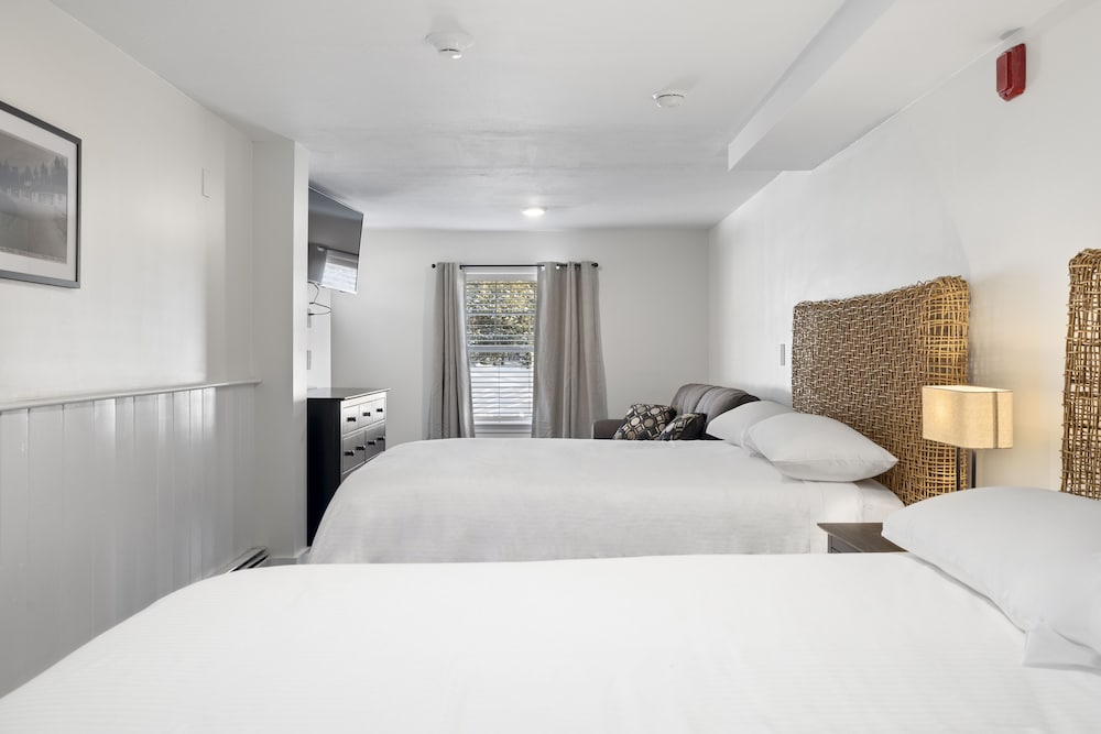 The Inn & More - photo 12