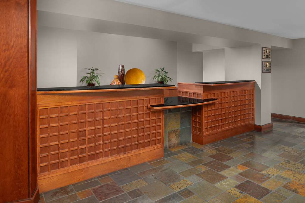 Larkspur Landing Extended Stay Suites Sacramento - photo 3