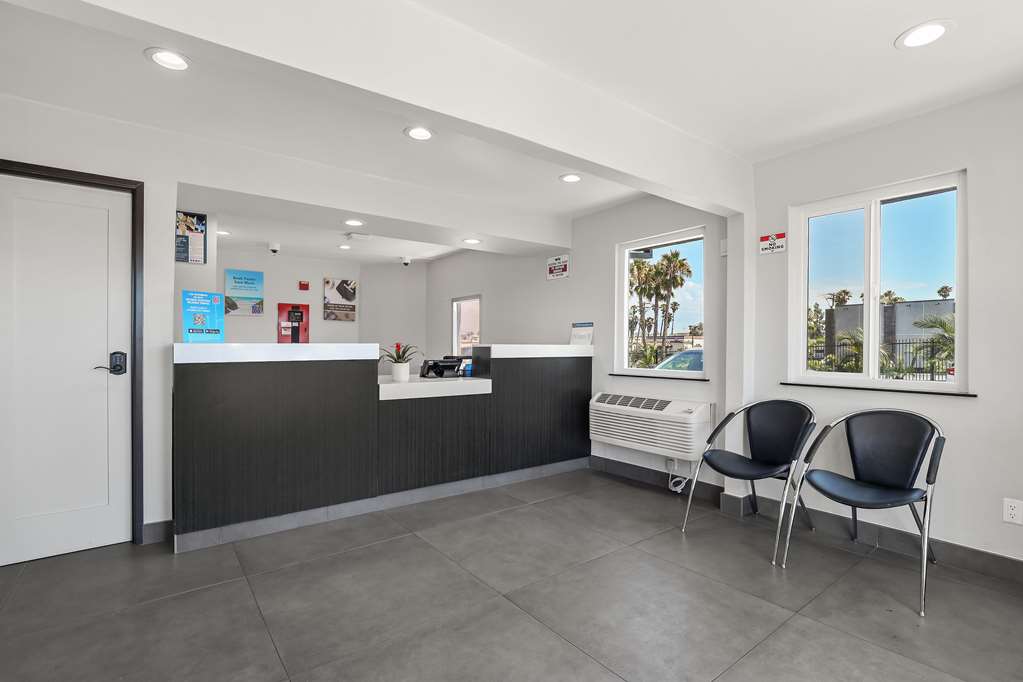 Studio 6 Suites Escondido CA - photo 25