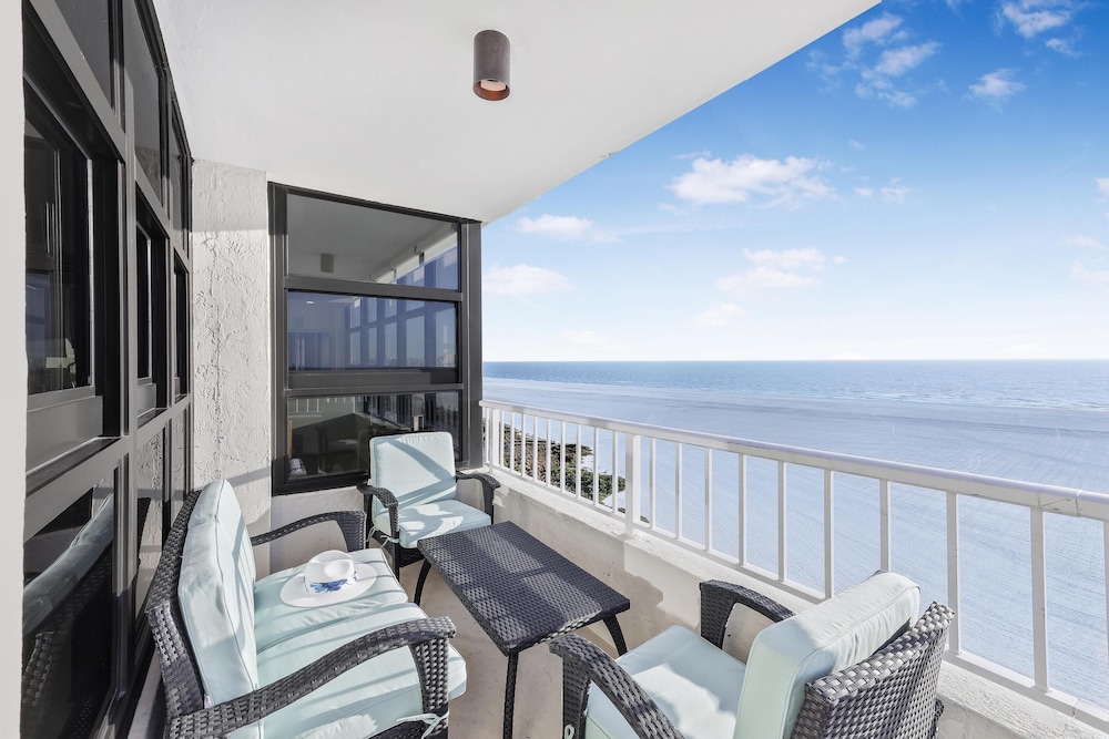 South Seas Tower 1 1212 - featured photo
