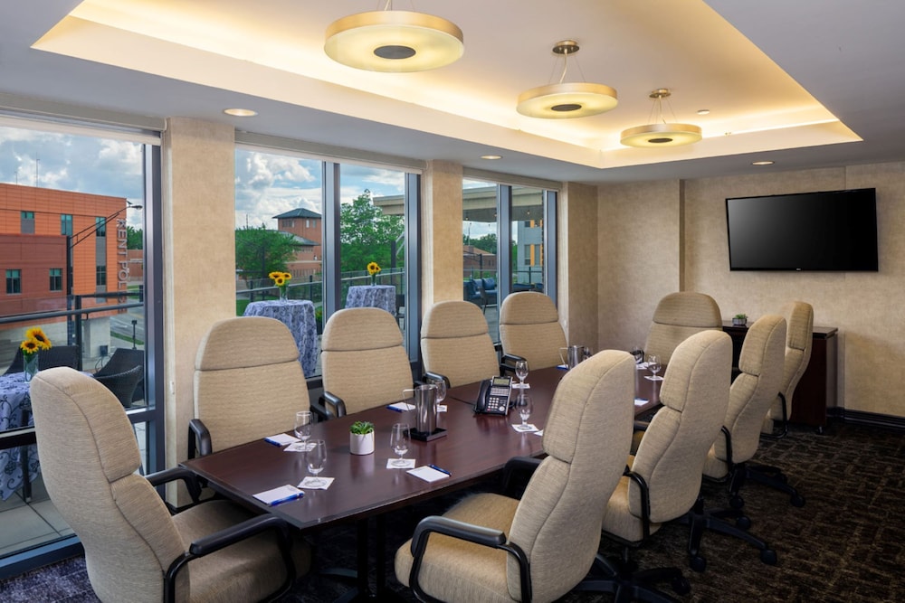 Kent State University Hotel and Conference Center - photo 17