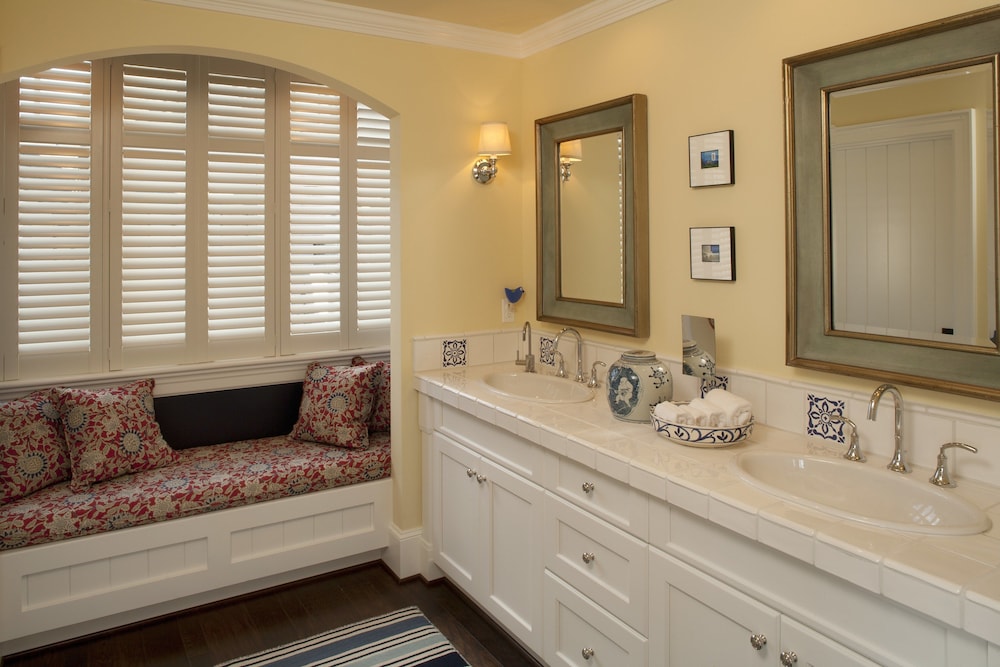The Inn at Pleasant Beach - photo 29