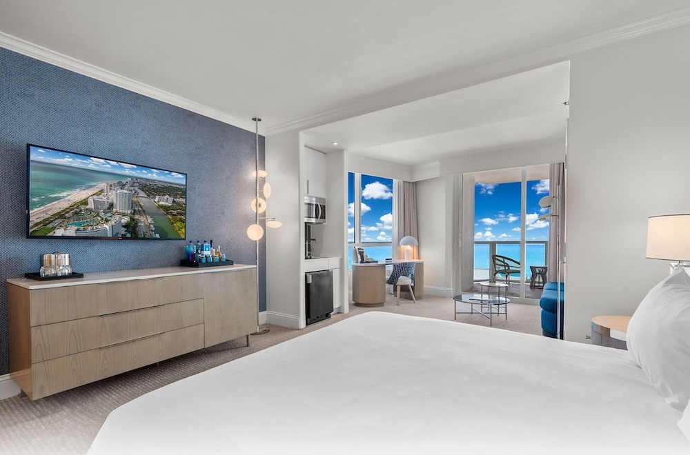 Fontainebleau Miami Beach Private Luxury Suites - photo 216