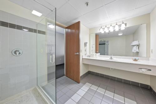 Bayshore Resort at Put in Bay - photo 14