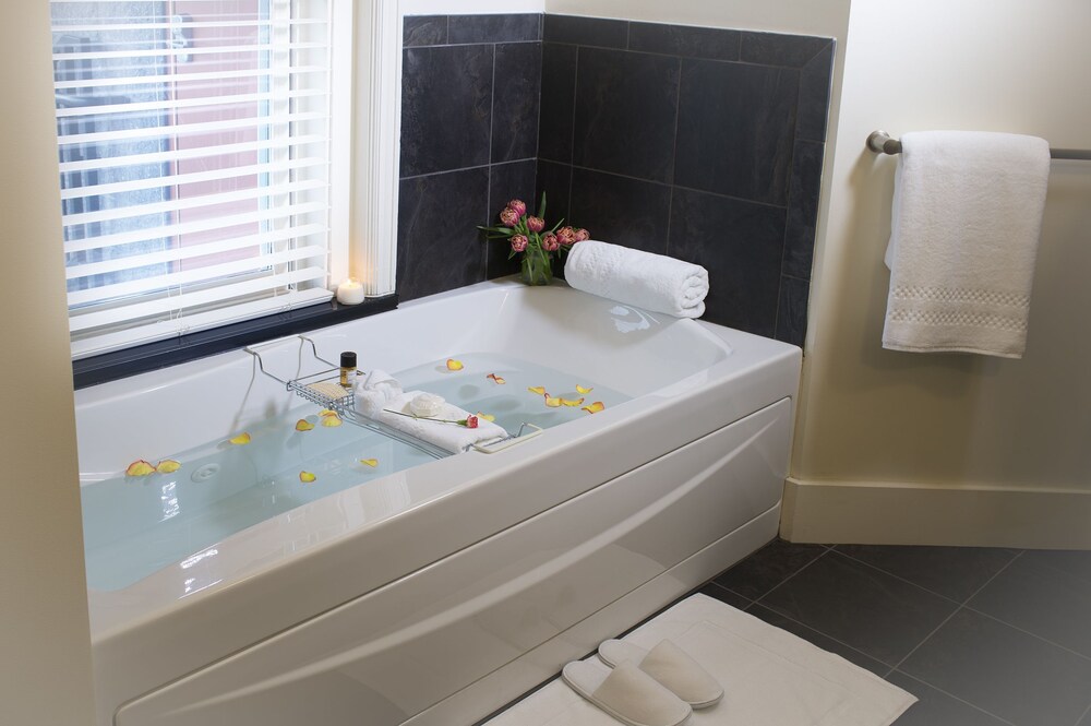 The Barrington - photo 45
