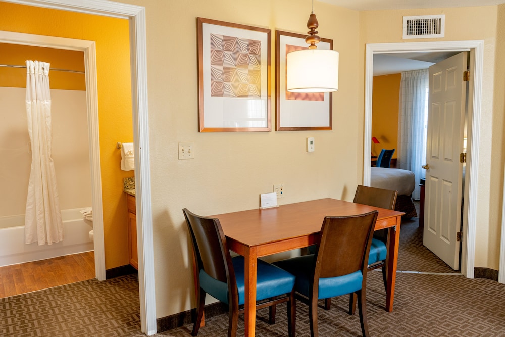 TownePlace Suites by Marriott Dallas Las Colinas - photo 15