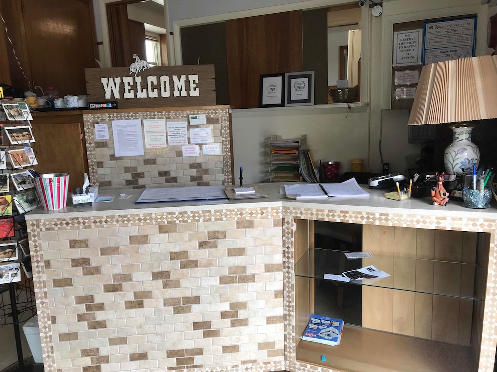 Paintbrush Motel - photo 3