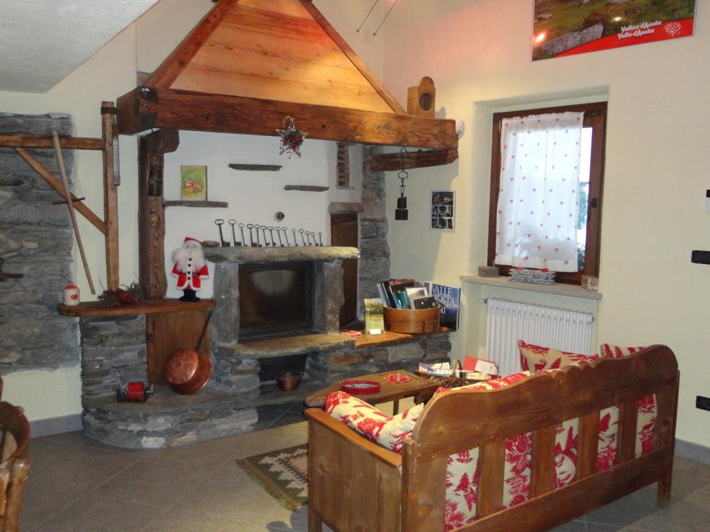 Les Chevreuils — hotel in Arvier