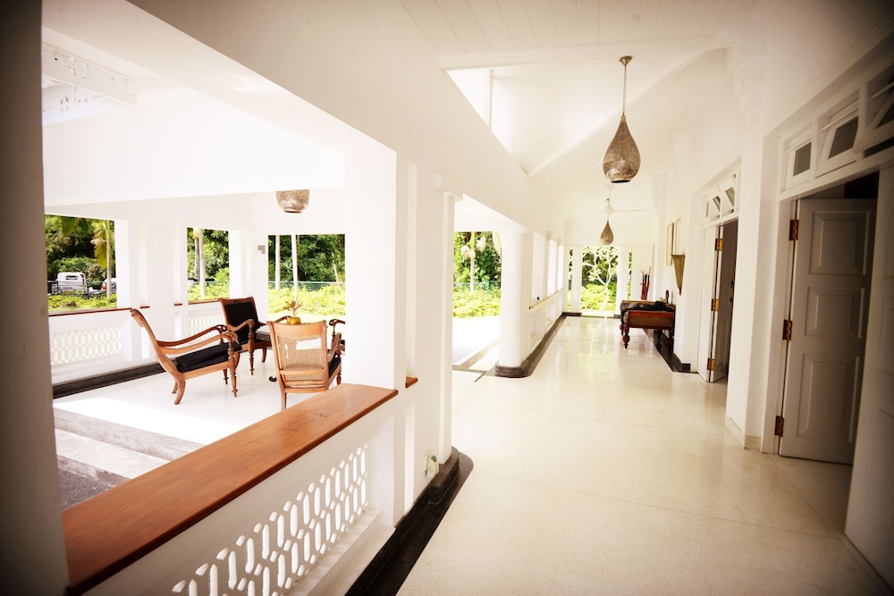 The Flame Tree Estate & Hotel — Kandy — photo 3