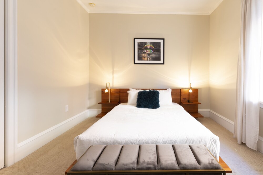 Abode Philadelphia Rittenhouse Square Spruce St - photo 3