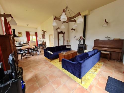 Le Theatre - last minute hotel in Unknown City