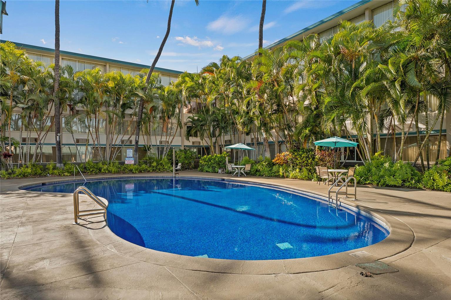 Airport Honolulu Hotel Trademark Collection by Wyndham - photo 20