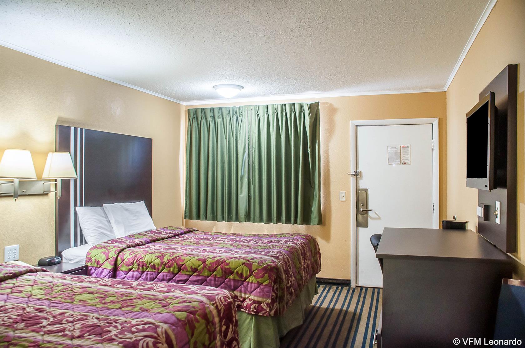 Amherst Inn & Suites - photo 12