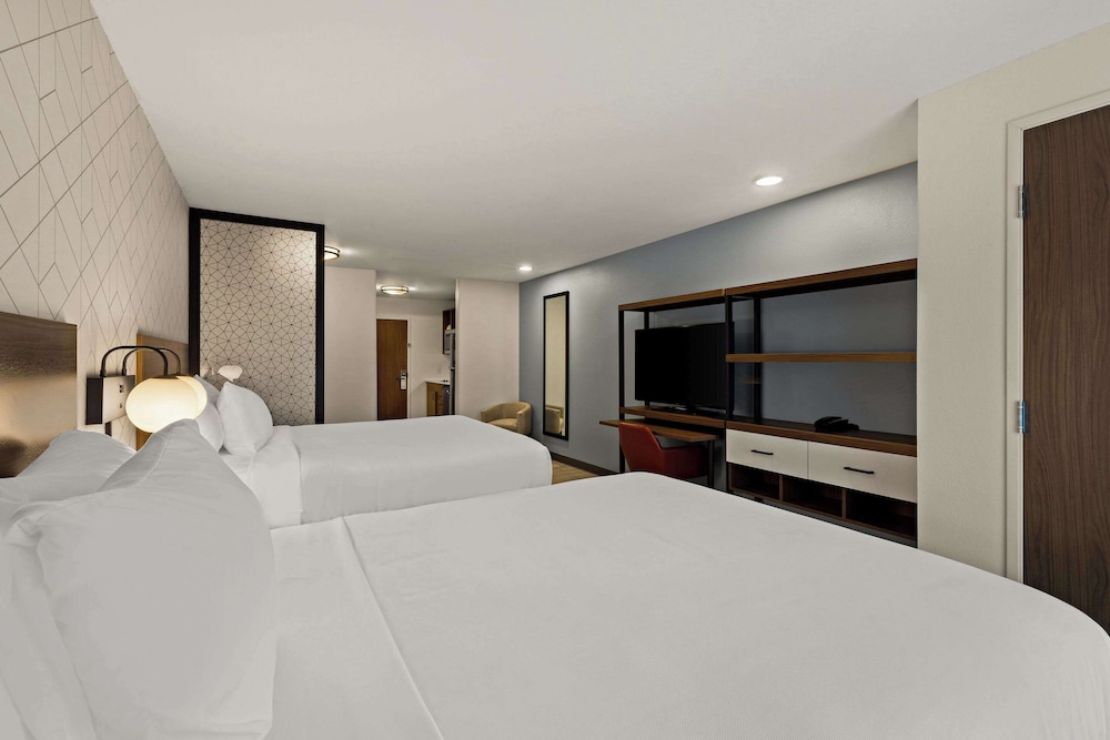 Everhome Suites Waco - photo 14