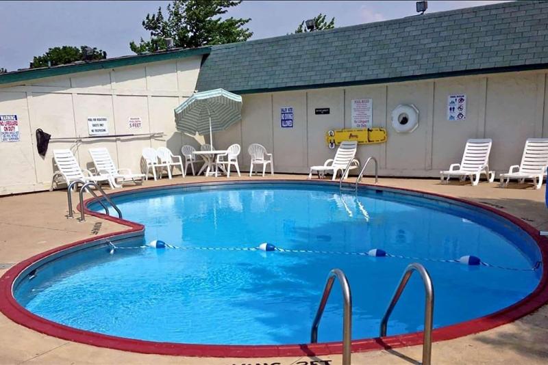 Travelodge by Wyndham Lansing - photo 14
