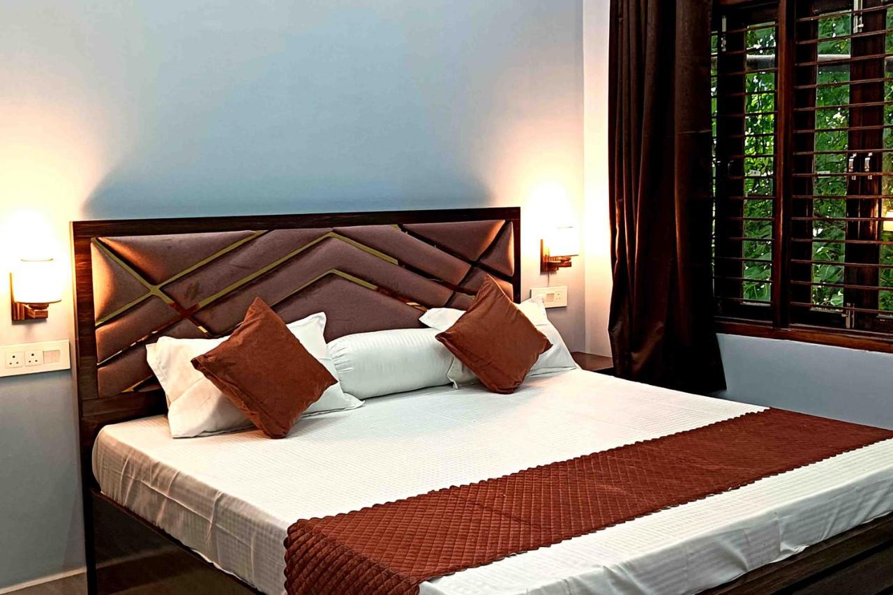 Radiant Kashi - last minute hotel in Varanasi