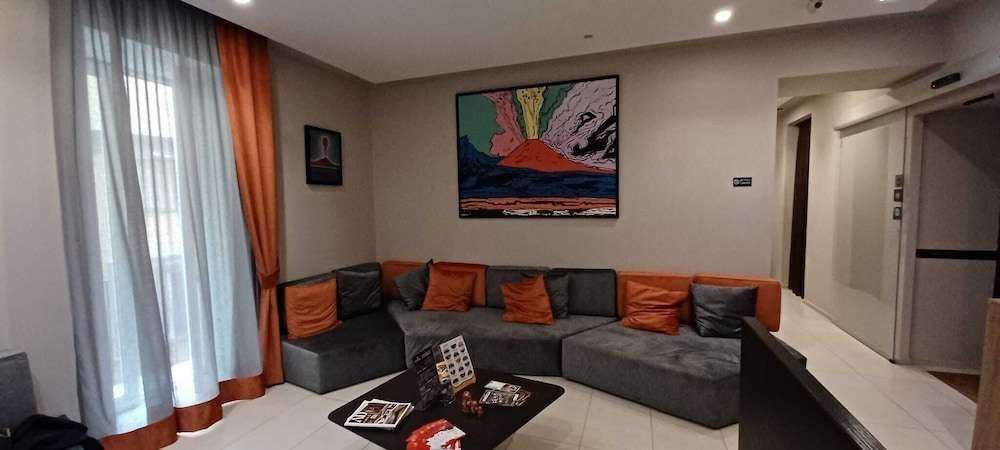 Neapolis Lifestyle - last minute hotel in Naples
