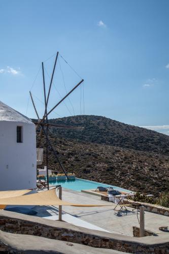 Windmill House with private pool and breathtaking views — Antiparos — photo 2