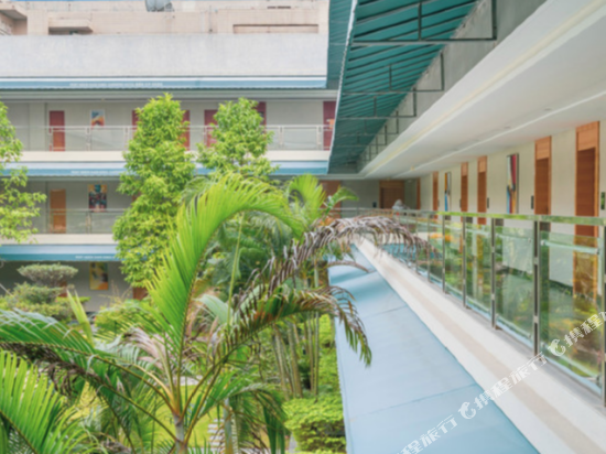 Perthden Gardens Hotel — 4-Star Luxury Hotel in Shenzhen, People's Republic of China