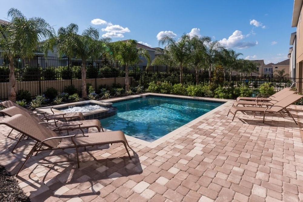 Je63369 The Encore Club Resort 8 Bed 7 Baths Resort Home - photo 22