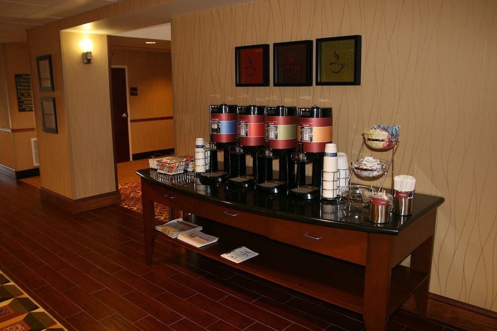Hampton Inn & Suites Morgan City - photo 51
