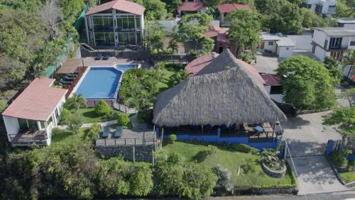 Kayu Surf Resort in La Libertad, El Salvador