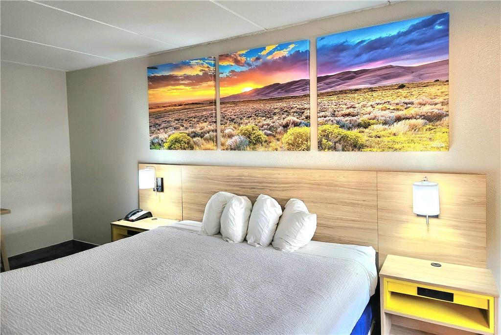 Days Inn by Wyndham Houston - photo 10
