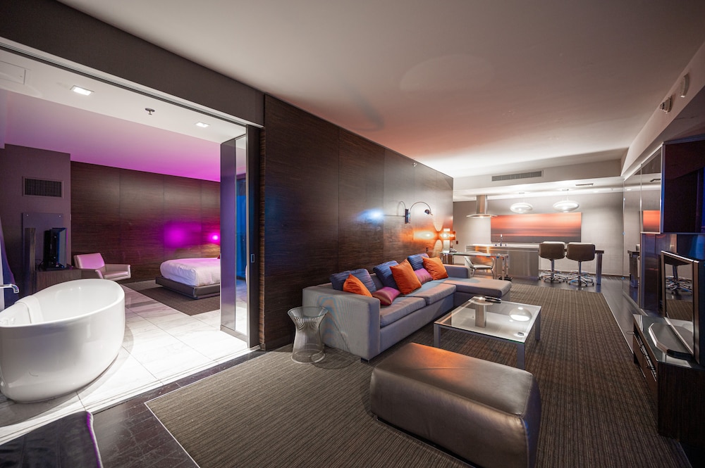 StripViewSuites at Palms Place Penthouses - photo 105
