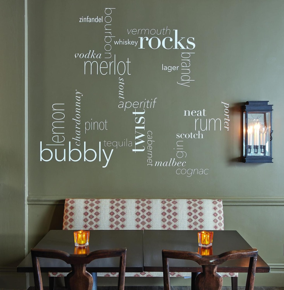 Ethan Allen Hotel - photo 32