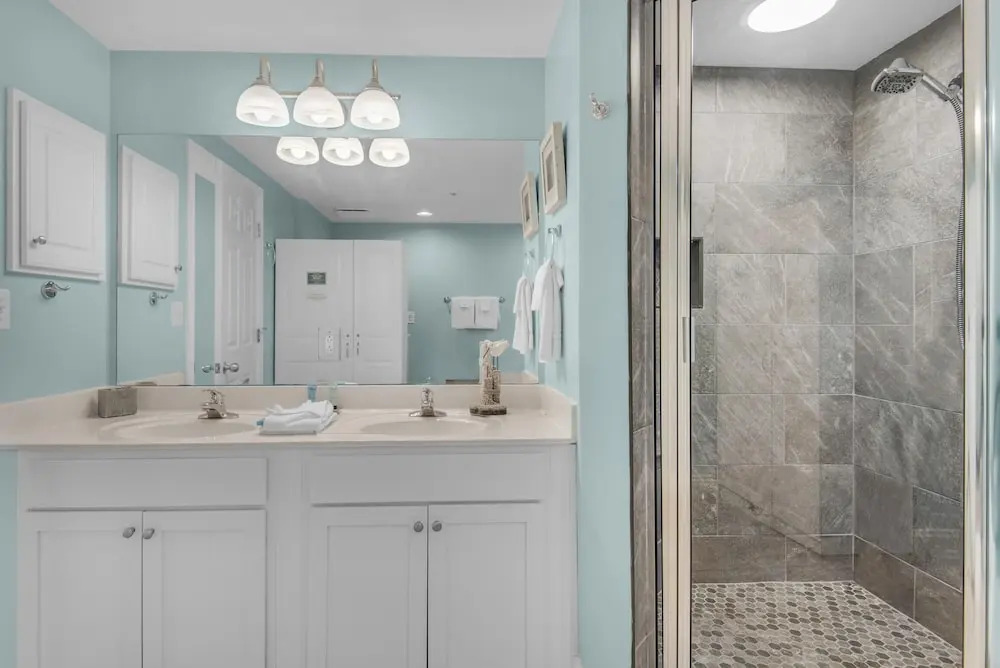 Majestic Beach Towers 2 1708 - photo 20