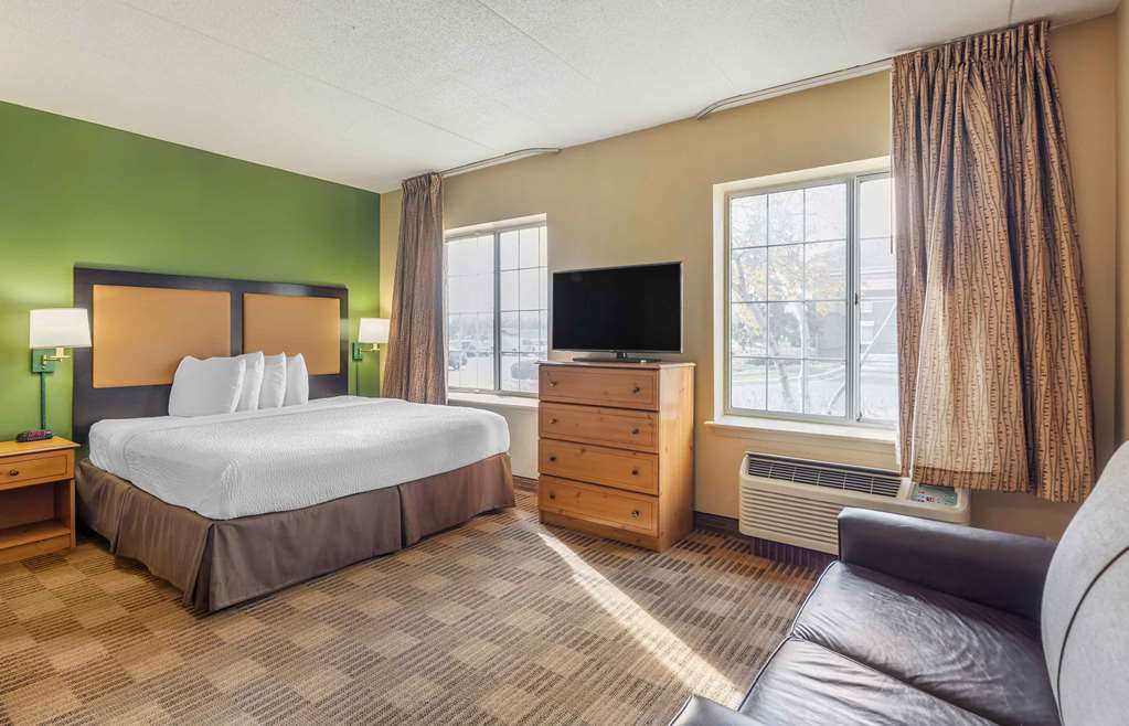 Extended Stay America Select Suites Chicago Lombard Oakbrook - photo 30