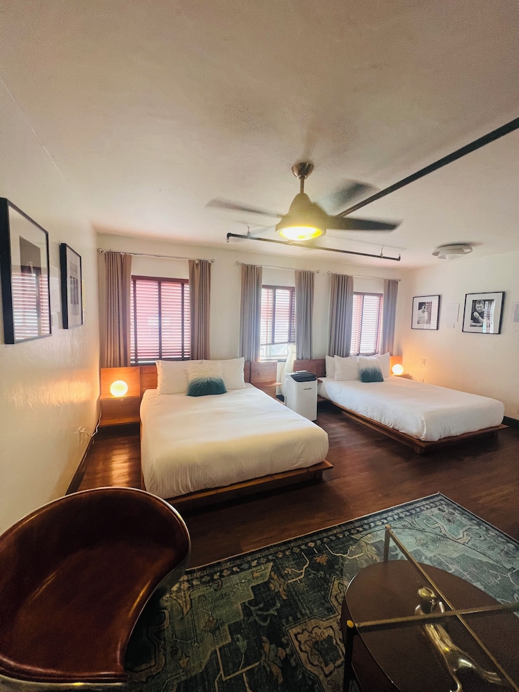 Hotel Crocodile & Crocodile Music Venue - photo 7