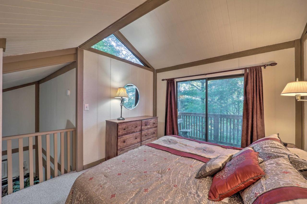 Ski Resort Cabin with Deck in Beech Mountain - photo 20