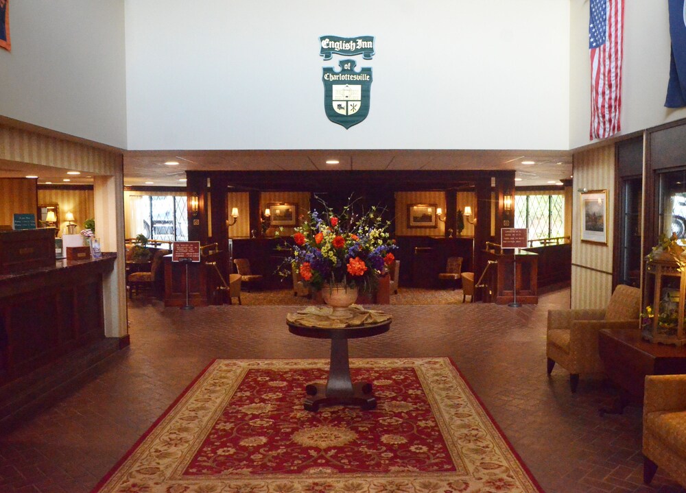 English Inn Of Charlottesville - photo 3